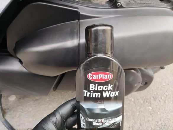 CarPlan BTW375 Black Trim Wax / Solgun Siyah Plastik Renk Yenileyici Renklendirici Wax - 1